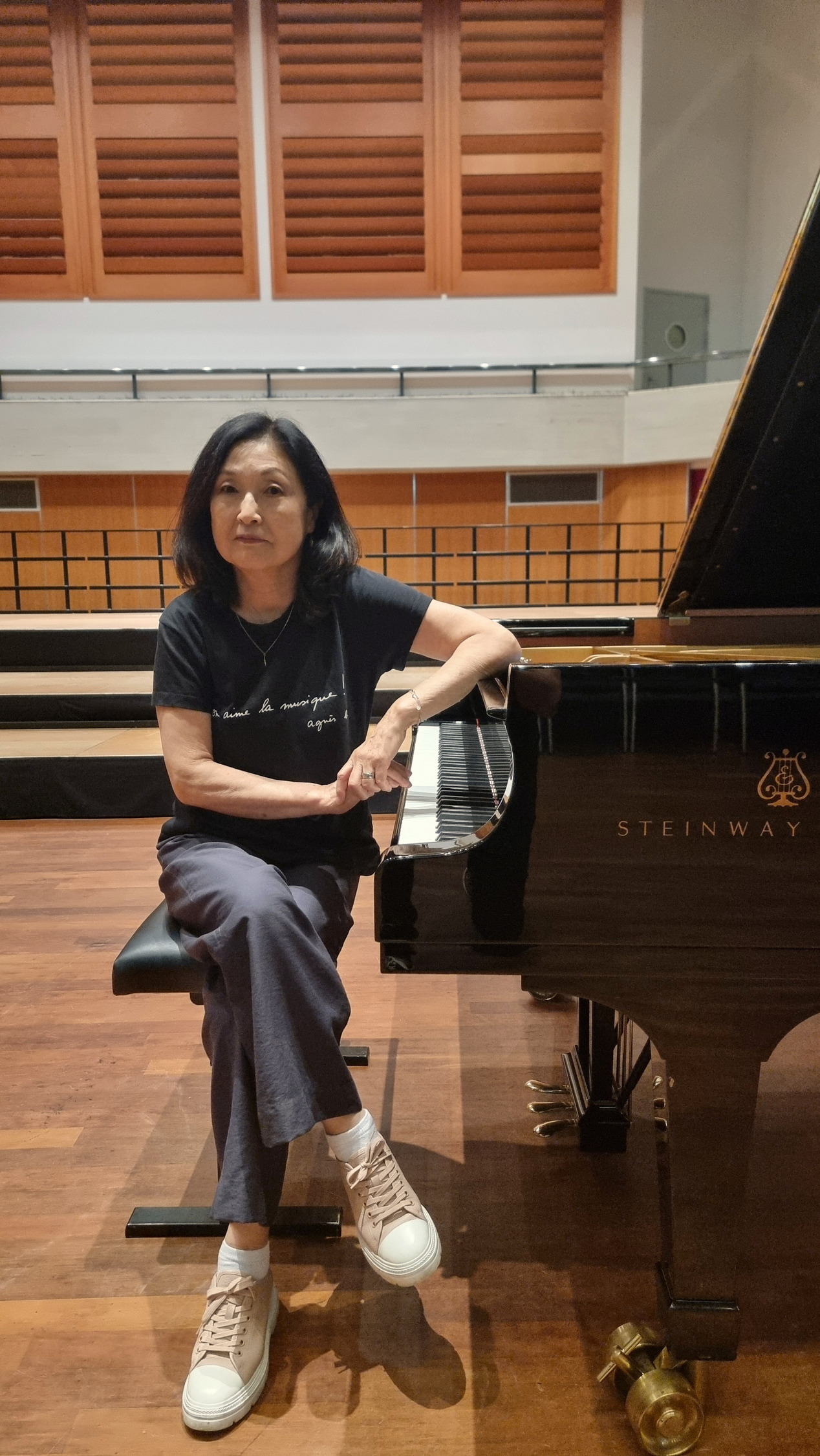 Atzko Kohashi recording solo album at Studio 1 Heuvellaan Hilversum